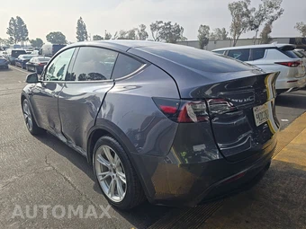 2023 Tesla Model Y Long Range - miniatura 6