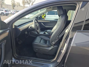 2023 Tesla Model Y Long Range - miniatura 7