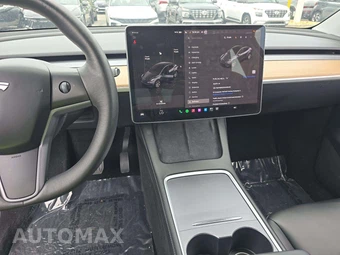 2023 Tesla Model Y Long Range - miniatura 10