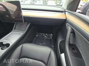 2023 Tesla Model Y Long Range - miniatura 19