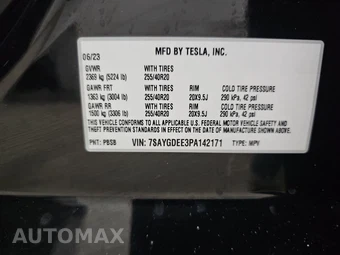 2023 Tesla Model Y Long Range - miniatura 14