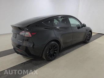 2023 Tesla Model Y Long Range - miniatura 4