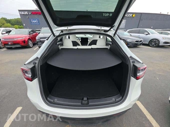 2023 Tesla Model Y Long Range - miniatura 14
