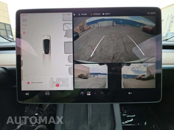 2023 Tesla Model Y Long Range - miniatura 21