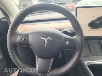 2023 Tesla Model Y Long Range - miniatura 10