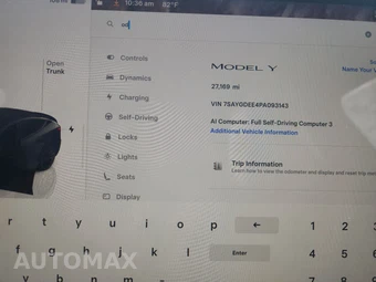 2023 Tesla Model Y Long Range - miniatura 12