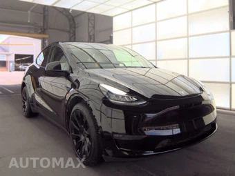 2023 Tesla Model Y Long Range - miniatura 3
