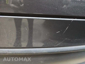 2023 Tesla Model Y Long Range - miniatura 26
