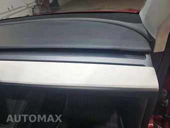 2023 Tesla Model Y Long Range - miniatura 19