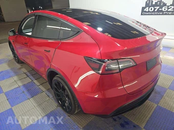 2023 Tesla Model Y Long Range - miniatura 2