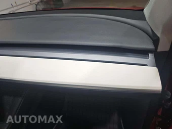 2023 Tesla Model Y Long Range - miniatura 20