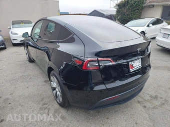 2023 Tesla Model Y Long Range - miniatura 2