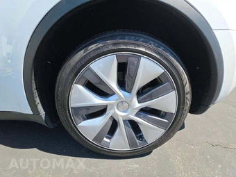 2023 Tesla Model Y Long Range - miniatura 22