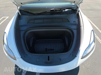 2023 Tesla Model Y Long Range - miniatura 28