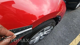 2023 Tesla Model Y Long Range - miniatura 22