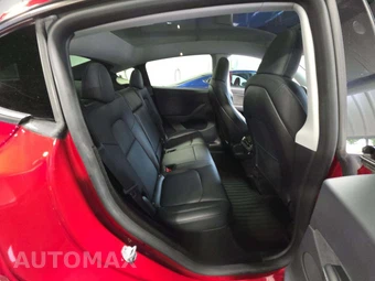 2023 Tesla Model Y Long Range - miniatura 17