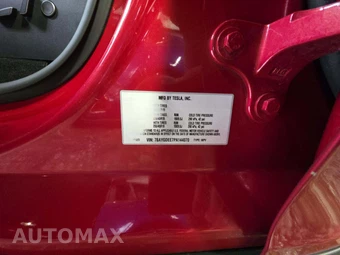 2023 Tesla Model Y Long Range - miniatura 5