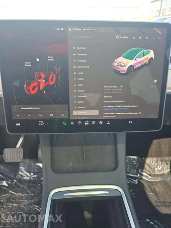 2023 Tesla Model Y Long Range - miniatura 10