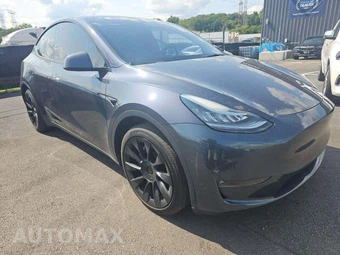 2023 Tesla Model Y Long Range - miniatura 4
