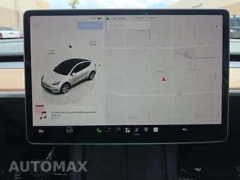 2023 Tesla Model Y Long Range - miniatura 18