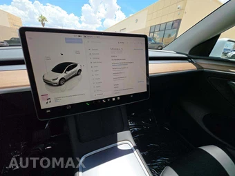 2023 Tesla Model Y Long Range - miniatura 7