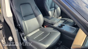 2023 Tesla Model Y Long Range - miniatura 15