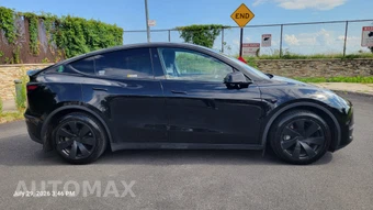 2023 Tesla Model Y Long Range - miniatura 4