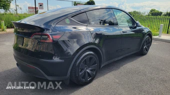2023 Tesla Model Y Long Range - miniatura 5