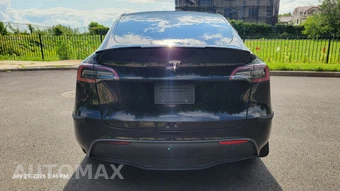 2023 Tesla Model Y Long Range - miniatura 6