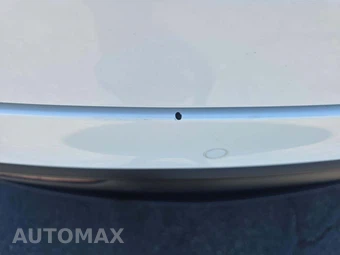 2023 Tesla Model Y Long Range - miniatura 20