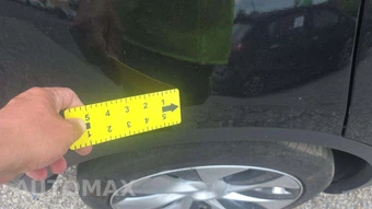 2023 Tesla Model Y Long Range - miniatura 26