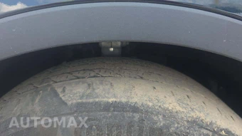 2023 Tesla Model Y Long Range - miniatura 28