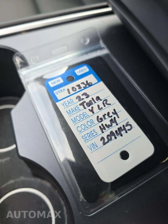 2023 Tesla Model Y Long Range - miniatura 5