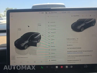 2023 Tesla Model Y Long Range - miniatura 12