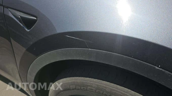 2023 Tesla Model Y Long Range - miniatura 28