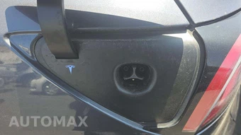 2023 Tesla Model Y Long Range - miniatura 31