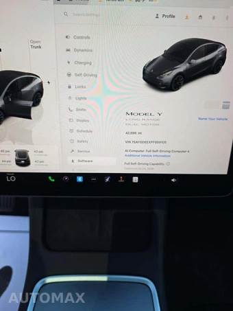 2023 Tesla Model Y Long Range - miniatura 6