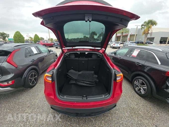 2023 Tesla Model Y Long Range - miniatura 14