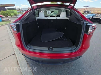 2023 Tesla Model Y Long Range - miniatura 11