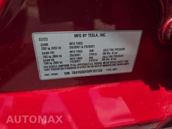 2023 Tesla Model Y Long Range - miniatura 2