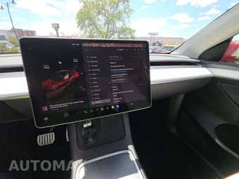 2023 Tesla Model Y Long Range - miniatura 7
