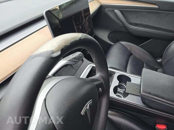 2023 Tesla Model Y Long Range - miniatura 23