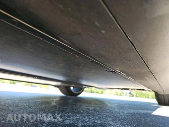2023 Tesla Model Y Long Range - miniatura 7
