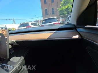 2023 Tesla Model Y Long Range - miniatura 20