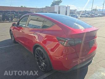 2023 Tesla Model Y Performance - miniatura 2