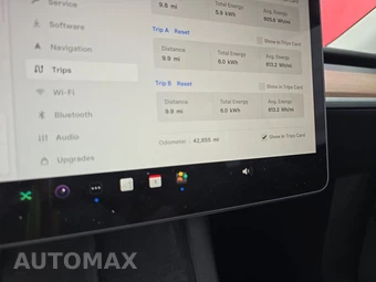 2023 Tesla Model Y Performance - miniatura 12