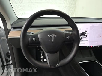 2023 Tesla Model Y Performance - miniatura 10