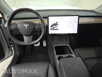 2023 Tesla Model Y Performance - miniatura 11