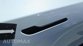 2023 Tesla Model Y Performance - miniatura 24