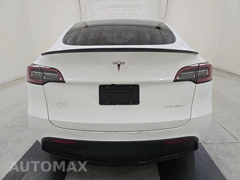 2023 Tesla Model Y Performance - miniatura 5
